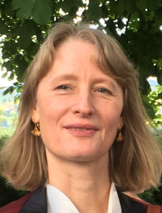 Marion Sonnleitner, Praticienne de Shiatsu, Enseignante de Qi Gong